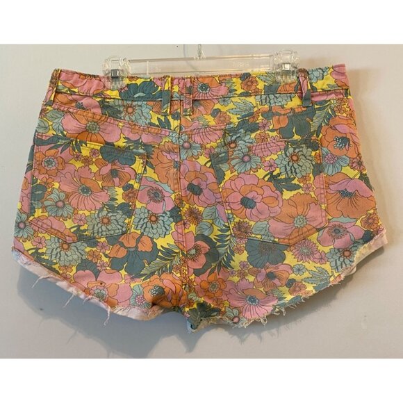 wild fable Pants - Wild Fable Womens Floral Print Denim Shorts Size 16 Cotton